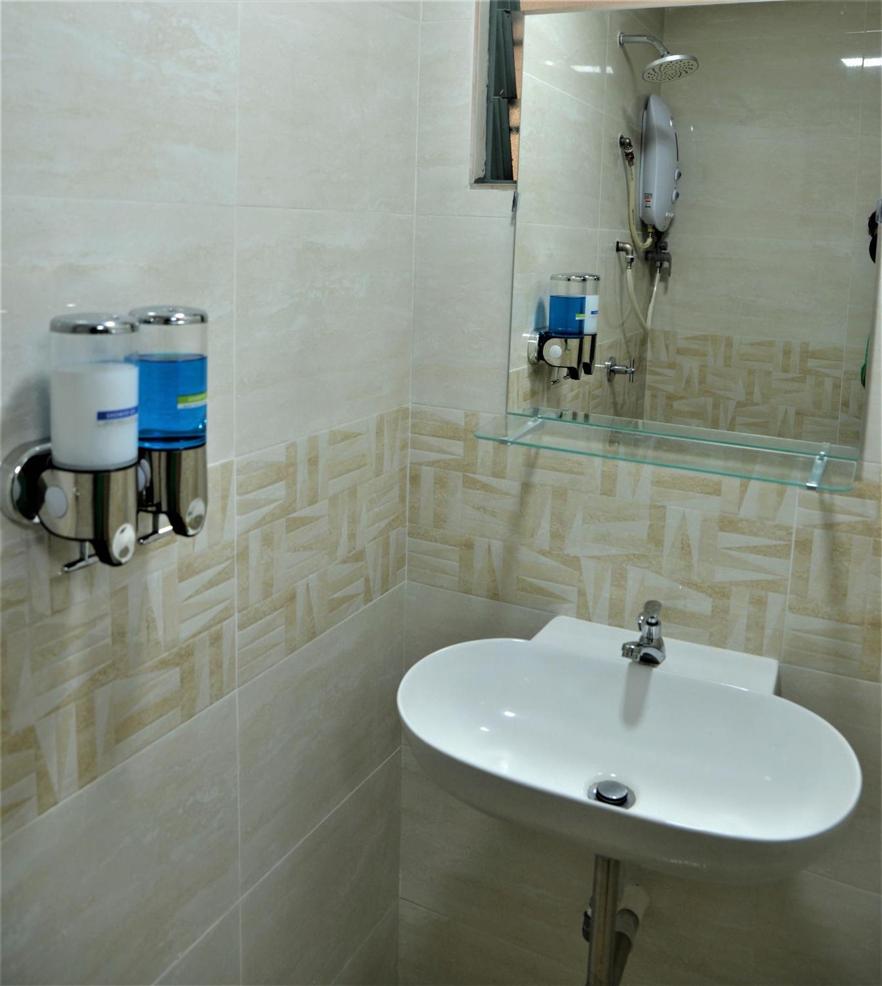 Awedee Apartment *